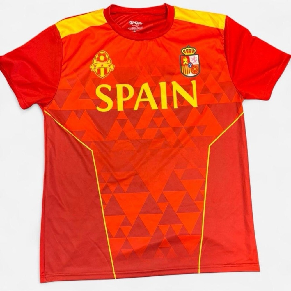 Red Spain soccer jersey  Size: XL Pit to pit: 18.5 Length: 29 #football